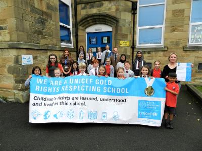 Giffnock Primary Gold Rights Respecting School