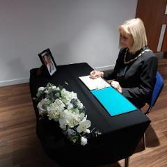 Provost - book of condolence